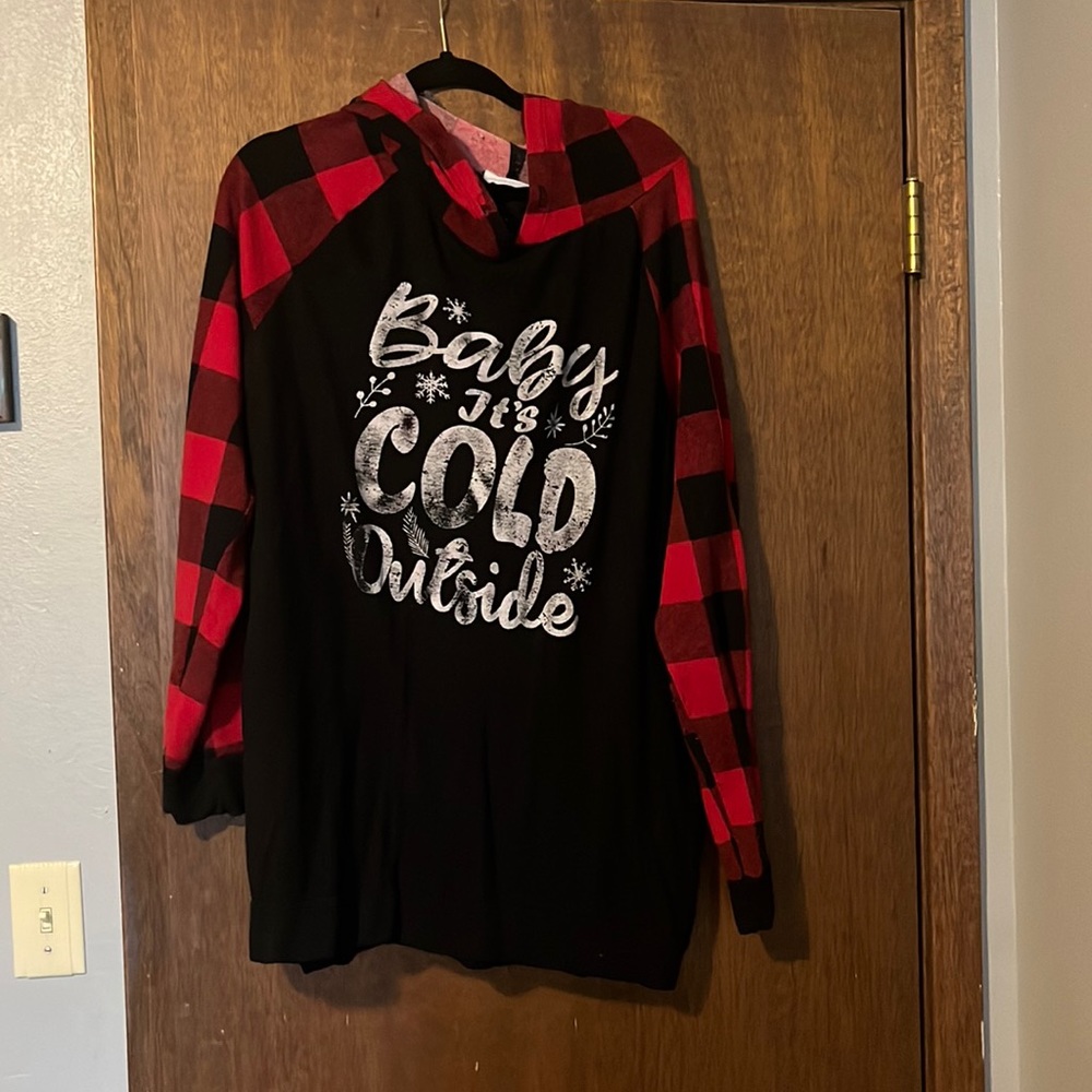 Super cute plaid accented long sleeve hoodie